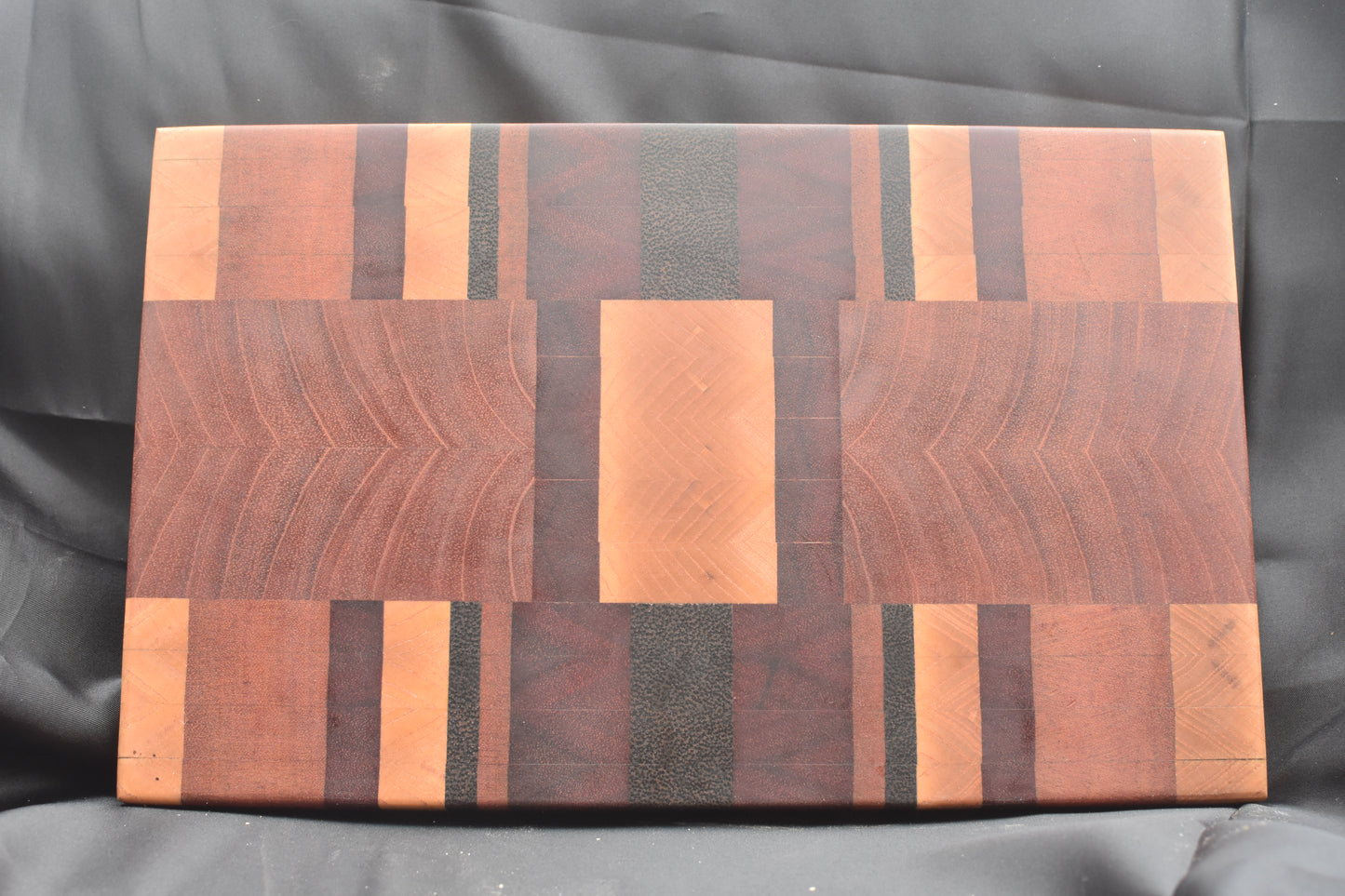 Canyon Mosaic End Grain Cutting Board (Board Only)